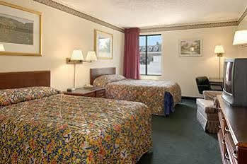 Express - By Ihg Motel 2*